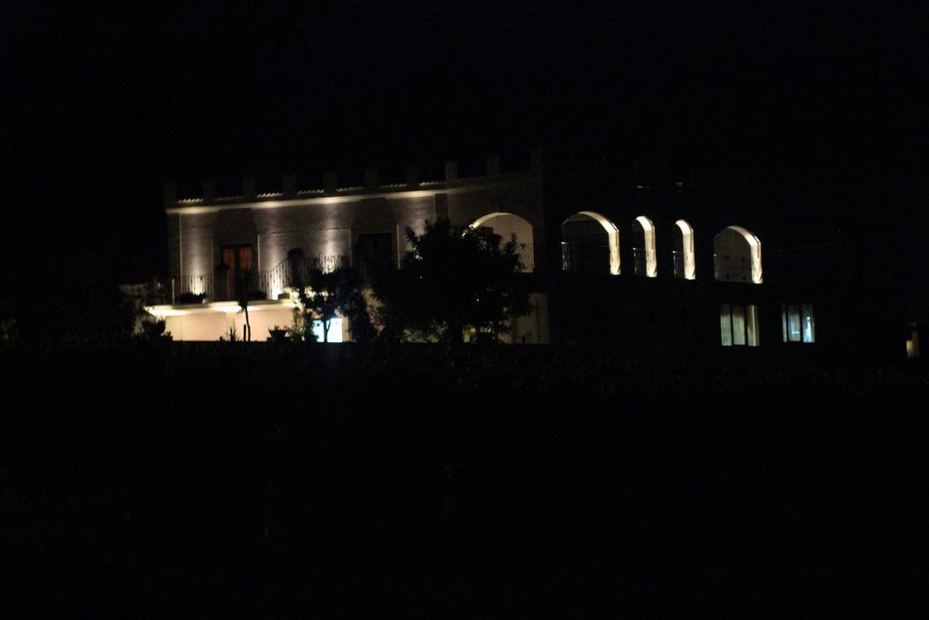 Agriturismo Al Passaggio Di Pirro Villa Miglionico Eksteriør billede