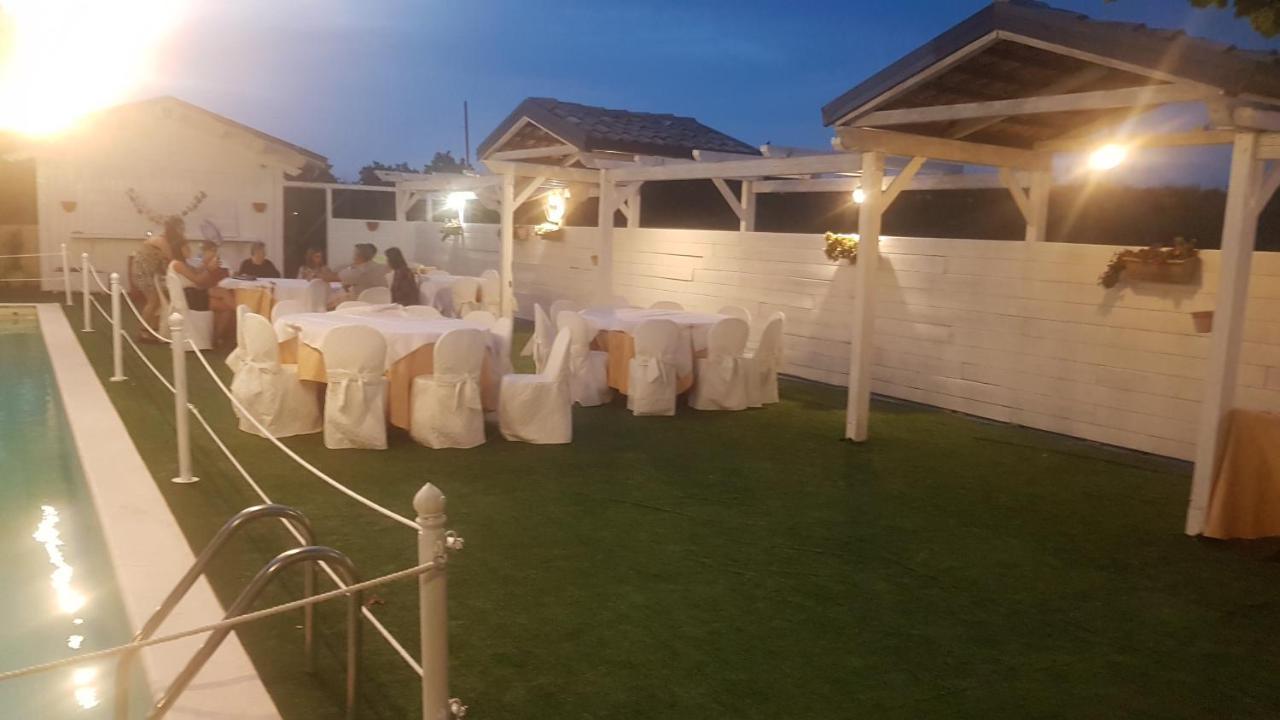 Agriturismo Al Passaggio Di Pirro Villa Miglionico Eksteriør billede